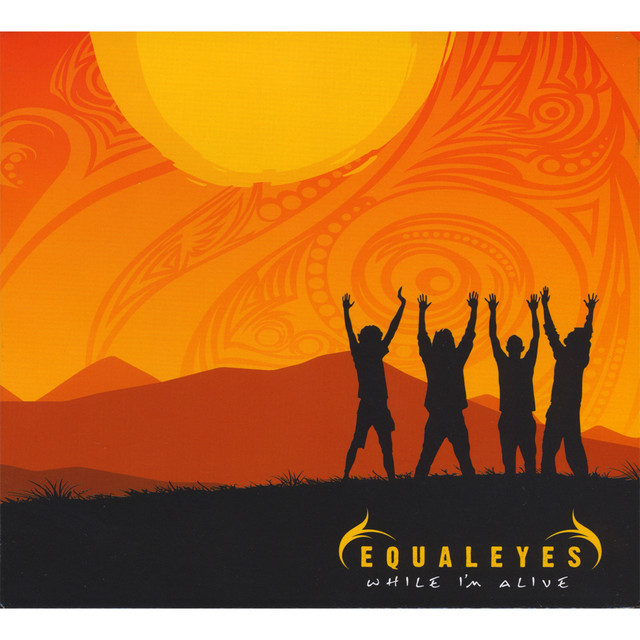 Equaleyes Photo