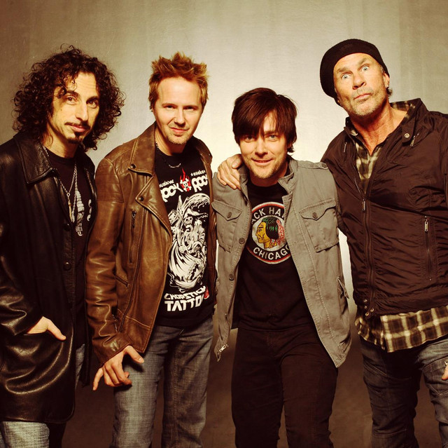 Chad Smith's Bombastic Meatbats photo