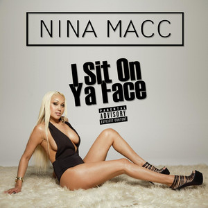 Nina Macc Photo