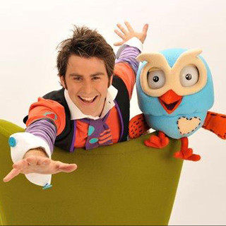 Giggle and Hoot Photo