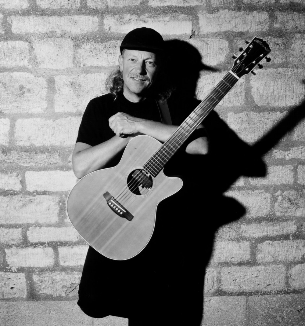 Martin Barre image
