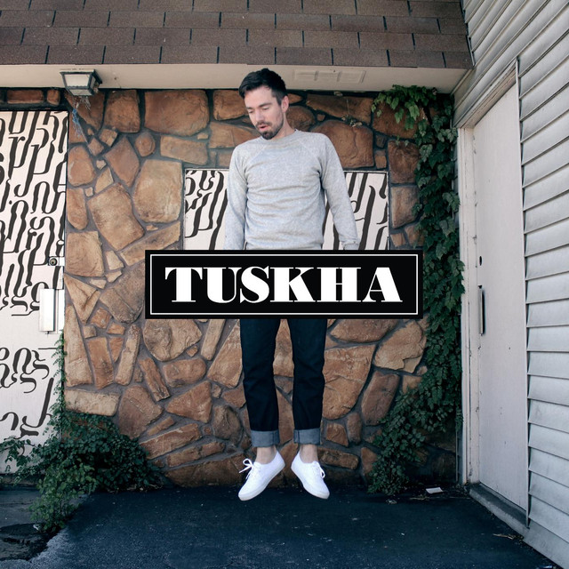 Tuskha Photo