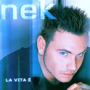 La vita è cover