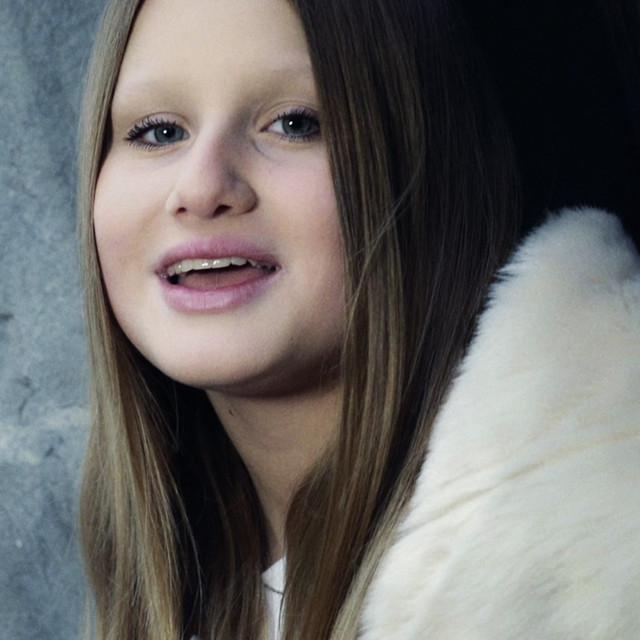 Ula Ložar Photo