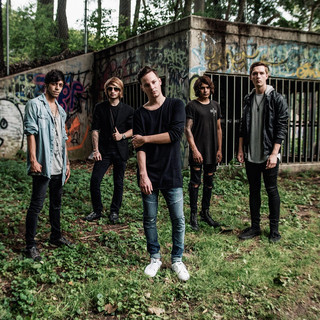 Youth in Revolt Photo