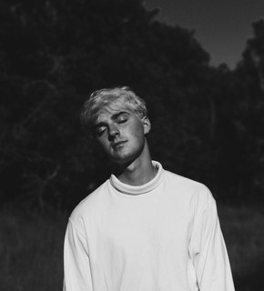Adam Ragsdale Photo