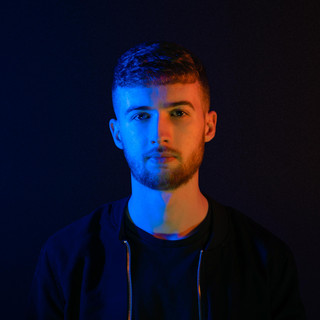 Ollie Crowe Photo