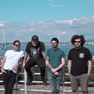 Young Statues Photo