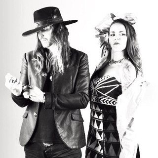 White Collar Sideshow Photo