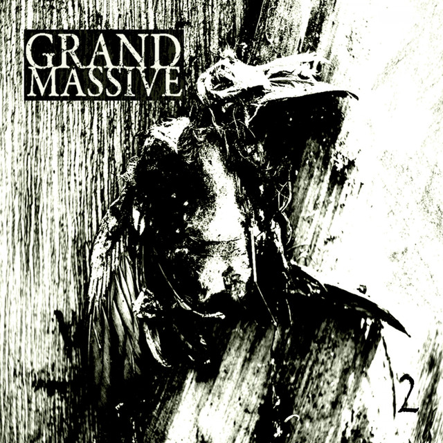 Grand Massive Photo