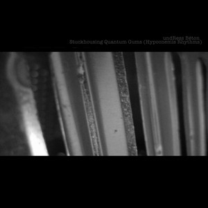Undress B&eacute;ton