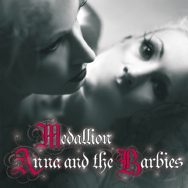 Medallion cover