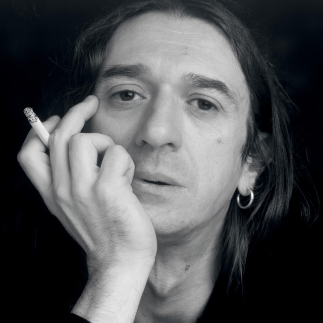 Rosendo photo