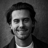 Victor Crone profile