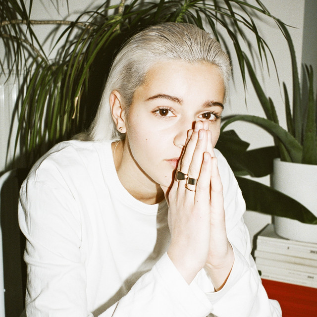 Musik Album: 'Young Prophet' von  Mavi Phoenix