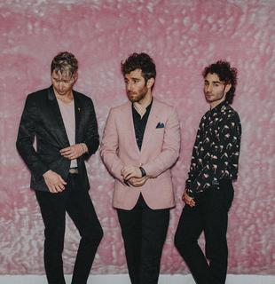 Smallpools Photo