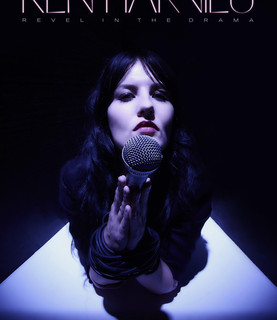 Ren Harvieu Photo