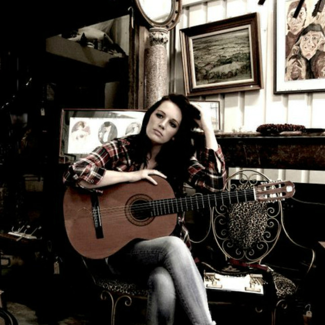 Ashley Jayne Photo