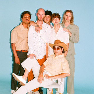 HalfNoise Photo