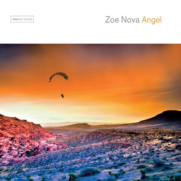 Zoe Nova Photo