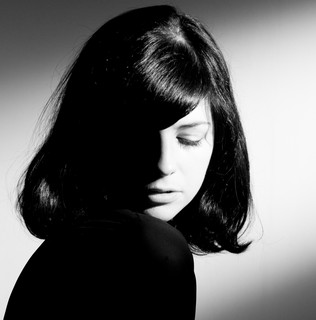 Roxanne de Bastion Photo