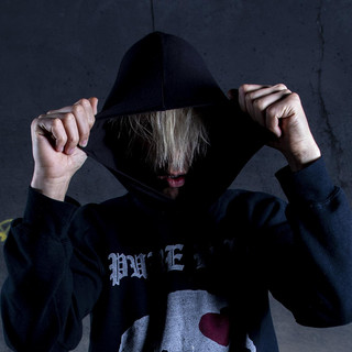 KROWNS Photo