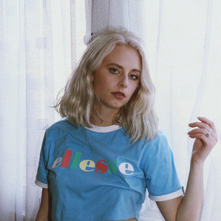Kate Lomas Photo