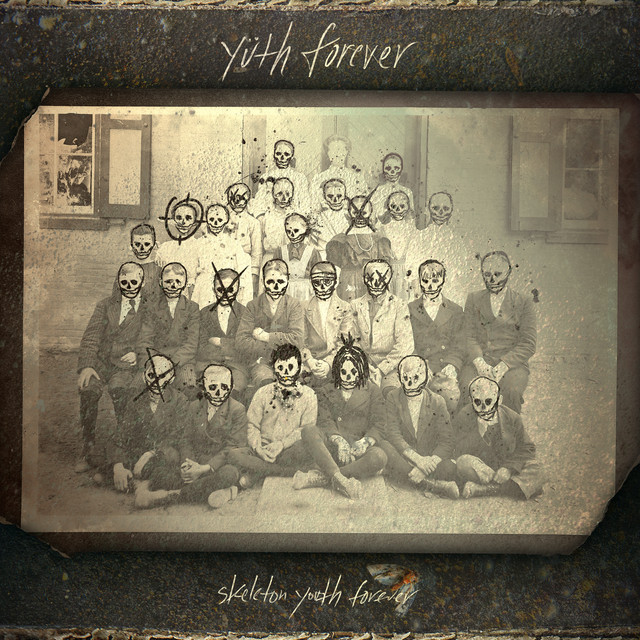 Yüth Forever Photo