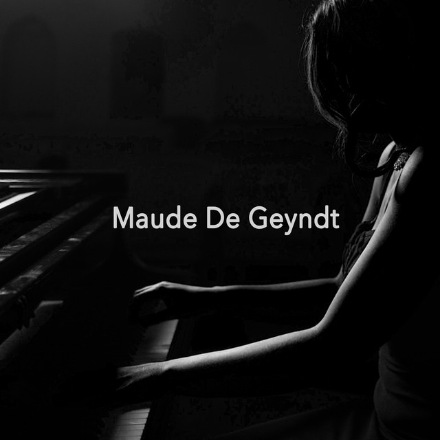 Maude De Geyndt Photo