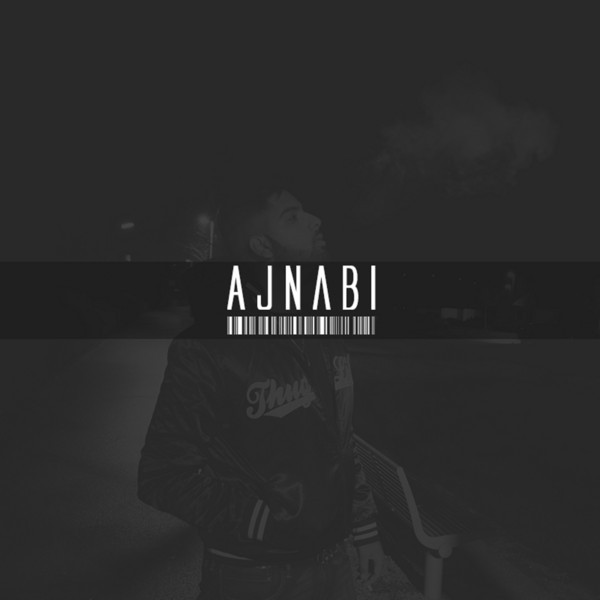 Ajnabi Photo