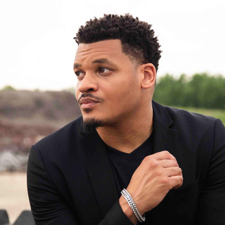 Christon Gray Photo