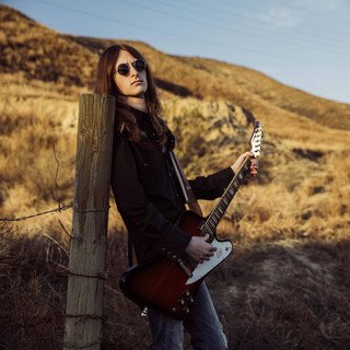 Aaron Keylock Photo