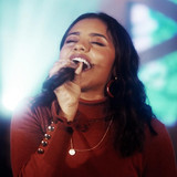 Julia Vitória profile