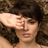 Jullie profile