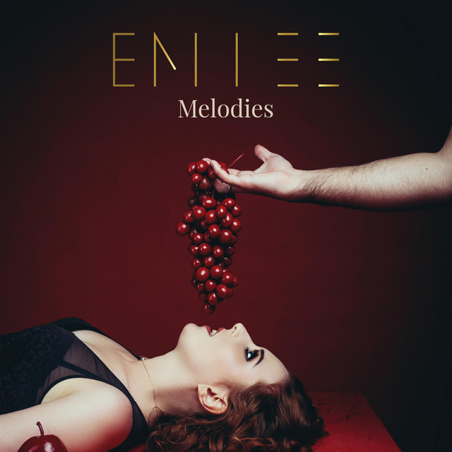 Emiee Photo
