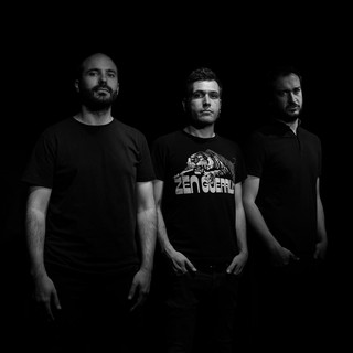 Thee Blind Crows Photo