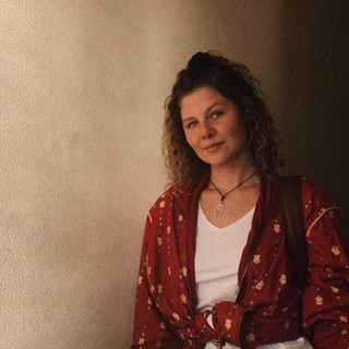 Luiza Meiodavila Photo