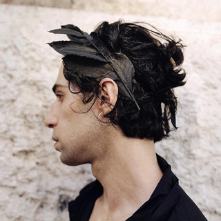 Thiago Pethit Photo