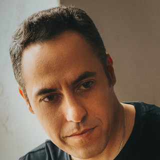 Tom Salta Photo