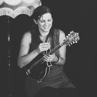 Laura-Beth Salter Photo