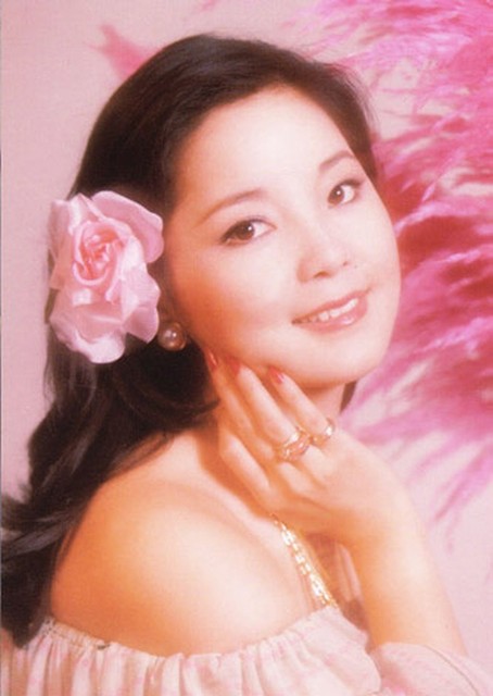 鄧麗君精選6 (Best of Teresa Teng 6) - Compilation by Teresa Teng
