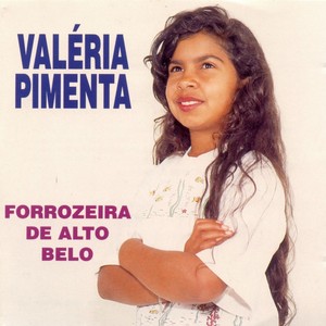 Val&eacute;ria Pimenta