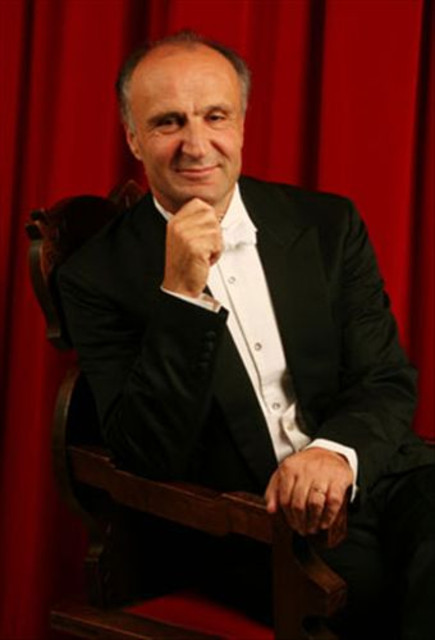 Caetani Photo