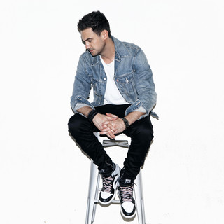 Savi Photo