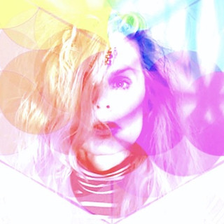 Sophe Lux Photo