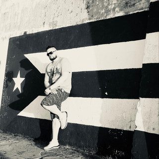 Young Lo Photo
