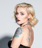 Güliz Ayla profile