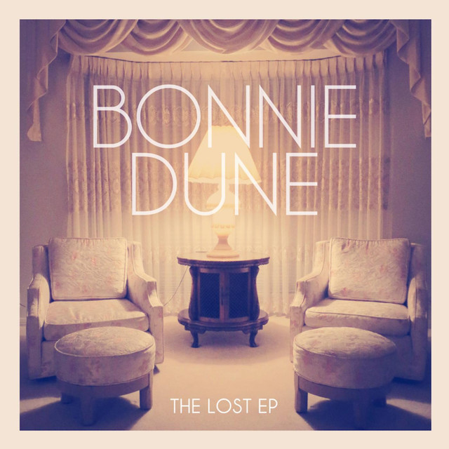 Bonnie Dune Photo