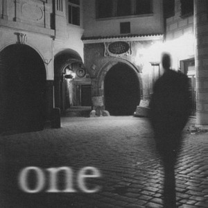 One Albumcover
