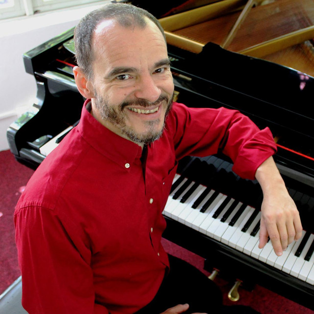 Sergio Olivé photo